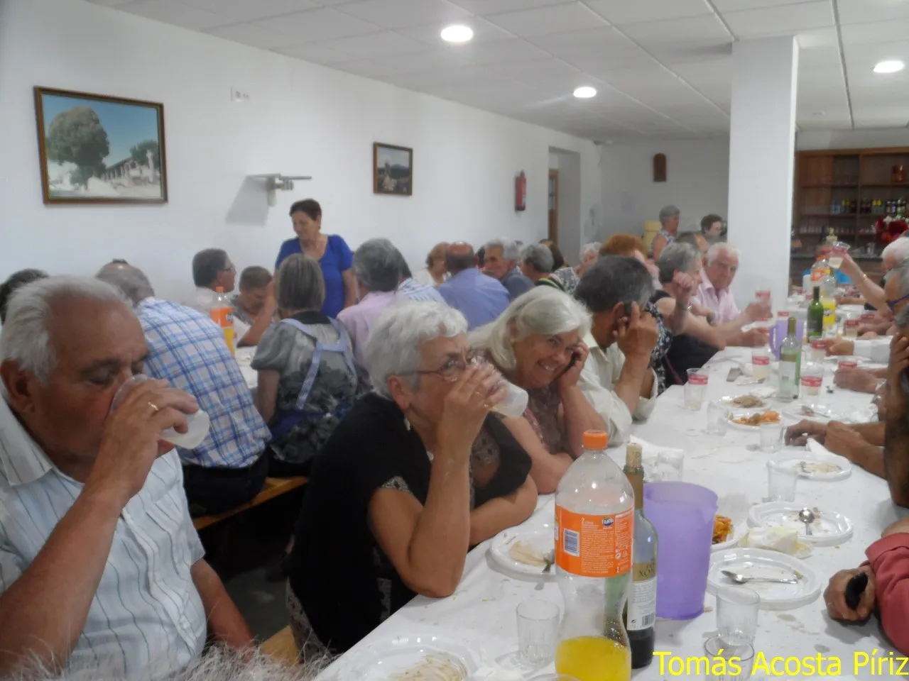Foto 5 - Dos parejas celebran sus Bodas de Oro en la fiesta de la Asociaci&oacute;n El Tilero  