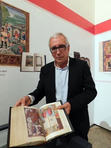 Foto 2 - El monasterio de Santa Mar&iacute;a la Real abre sus puertas a las joyas bibliogr&aacute;ficas de los siglos X...