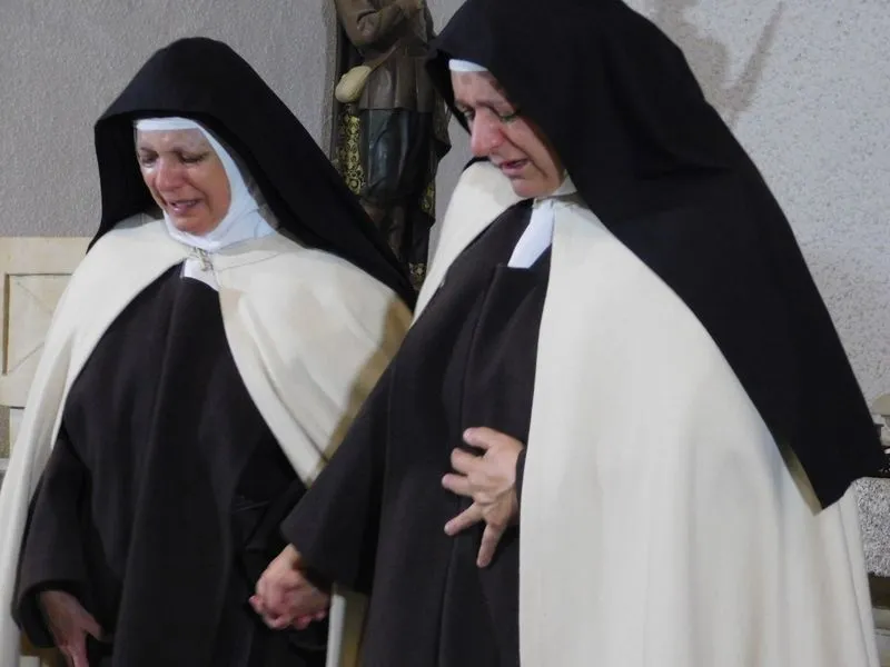 Foto 2 - La luz de Teresa invade los rincones de santo Tom&aacute;s Ap&oacute;stol&nbsp;  