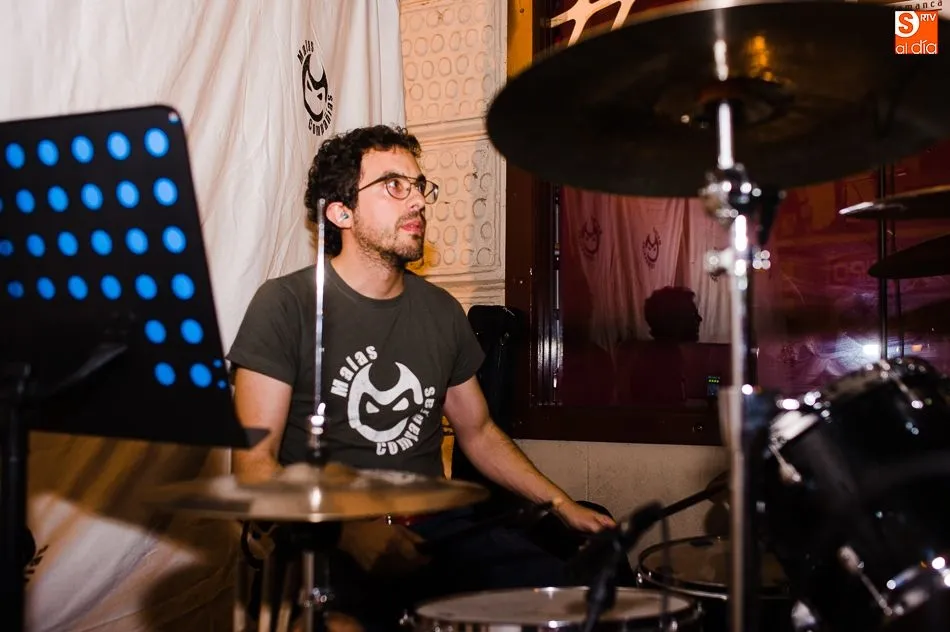 Foto 5 - Alba de Tormes al D&iacute;a celebra su d&eacute;cimo aniversario con una gran noche de rock