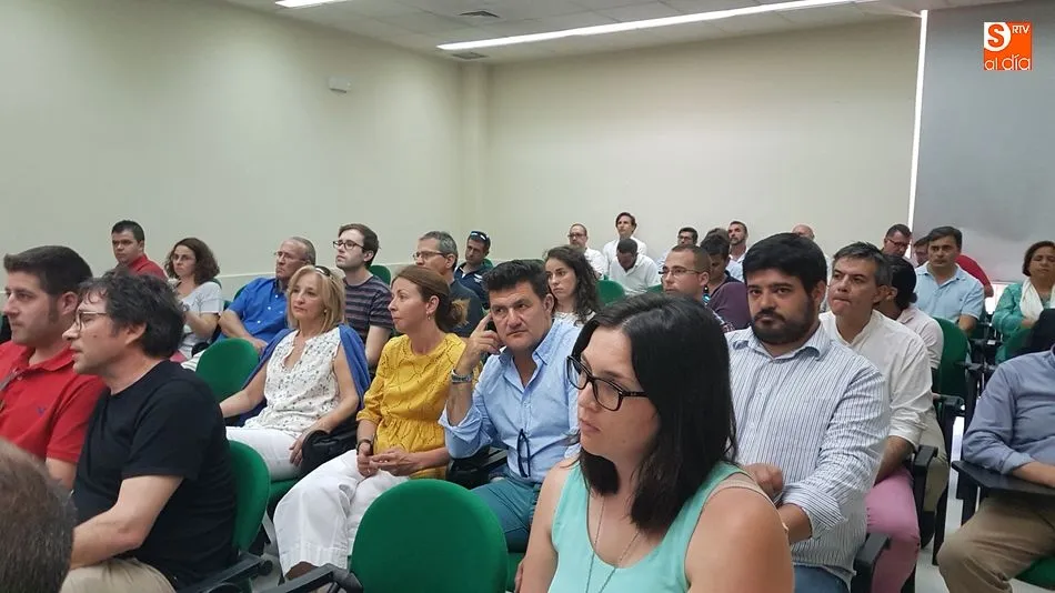 Foto 5 - &ldquo;No podemos consentir que nuestros terneros se vendan en Galicia como ternera gallega, o en...