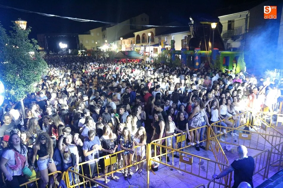 La Plaza Mayor volverá a llenarse de público que acude a los conciertos