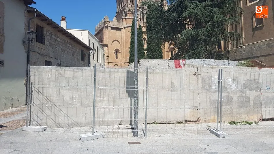 Foto 4 - El solar del Patio Chico se convertir&aacute; en una zona ajardinada