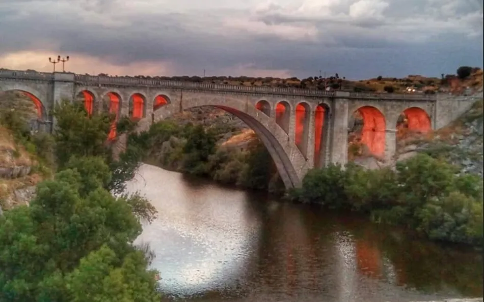 Curiosa fotografía de Ledesma, tomada por Mónica Sánchez.