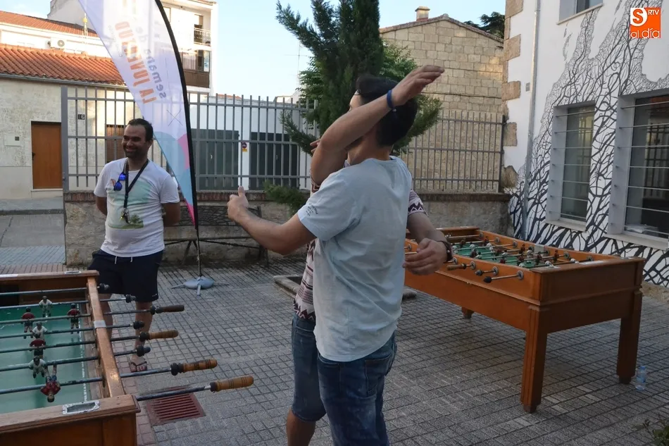 Foto 7 - &lsquo;El Encuentro&rsquo; se adjudica el Torneo de Futbol&iacute;n de la Semana de la Juventud  