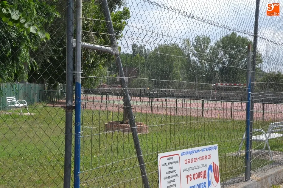 Foto 3 - D&iacute;as de preparativos en el Barrio Nuevo para la gran cita taurina del pr&oacute;ximo s&aacute;bado  