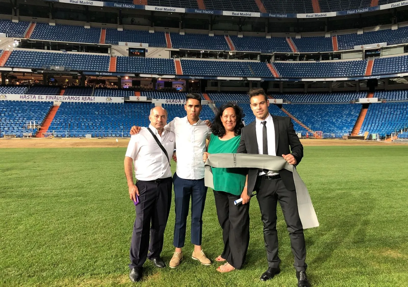 Foto 2 - El joven mirobrigense V&iacute;ctor G&oacute;mez S&aacute;nchez se grad&uacute;a en la Escuela Universitaria Real Madrid  
