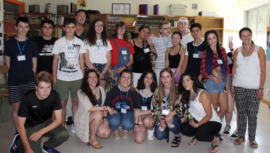 Participantes del encuentro celebrado en la se de Entreculturas