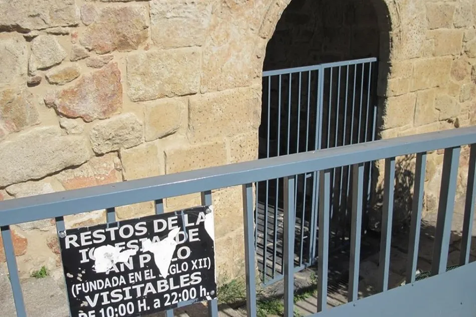 Foto 2 - Ciudadanos por la Defensa del Patrimonio denuncia dificultades para visitar la Iglesia de San Polo