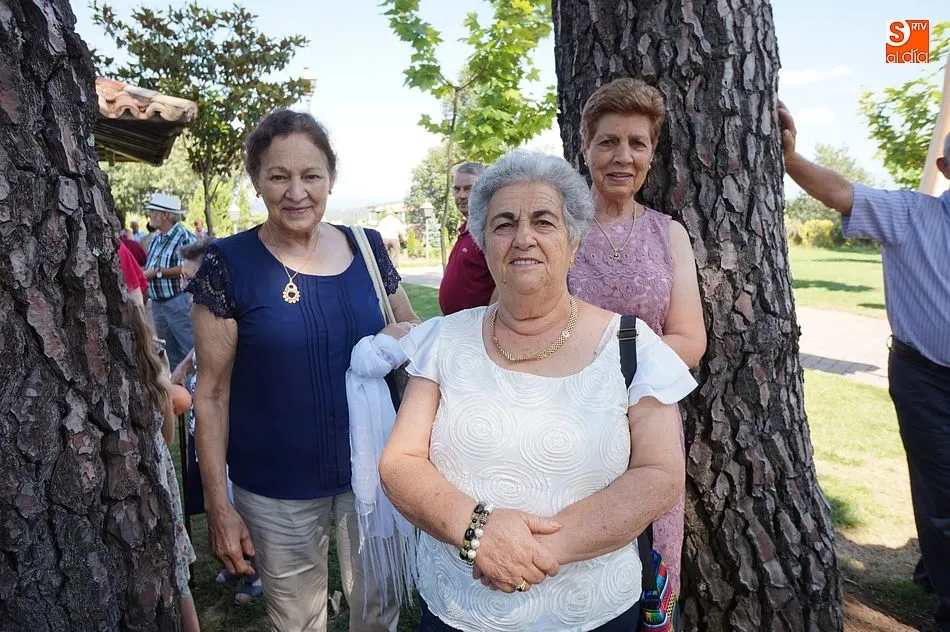 Foto 2 - Medio millar de mayores disfrutan en La Alberca de su jornada anual