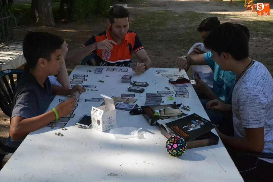 Foto 8 - La Florida empieza a decir adi&oacute;s con una sesi&oacute;n de juegos al aire libre  
