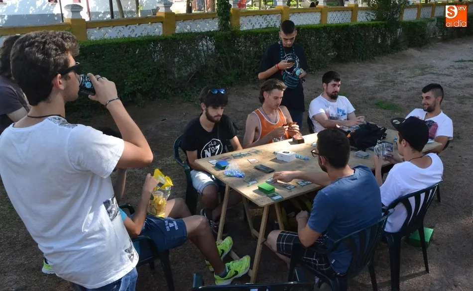 Foto 7 - La Florida empieza a decir adi&oacute;s con una sesi&oacute;n de juegos al aire libre  