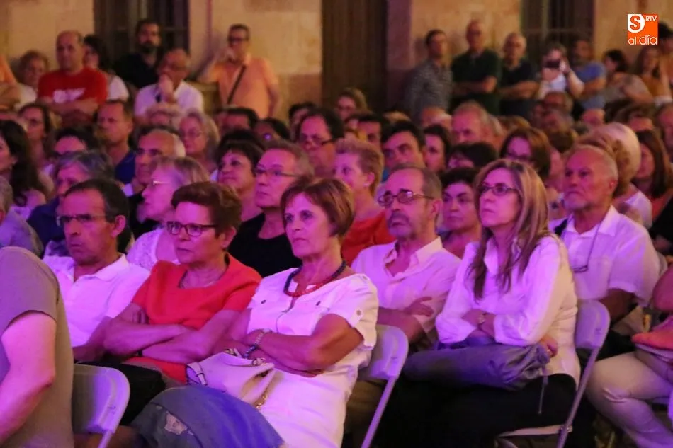 Foto 6 - El jazz aflamencado de Carles Benavent Tr&iacute;o y Tomasito conquista Salamanca