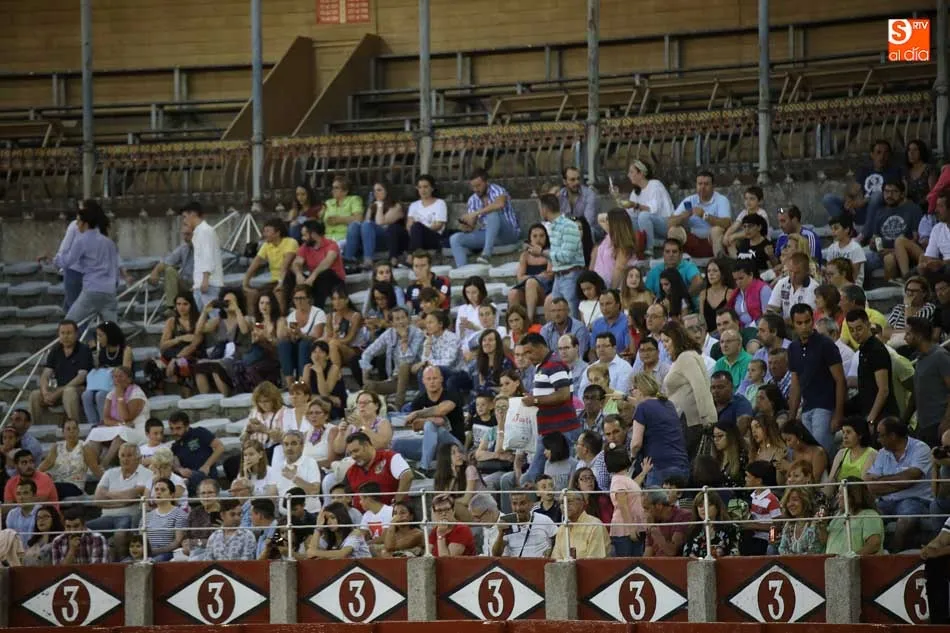Foto 3 - La clase de Manuel Perera y el temple de Rafael Le&oacute;n triunfan en la segunda entrega de &lsquo;Destino...