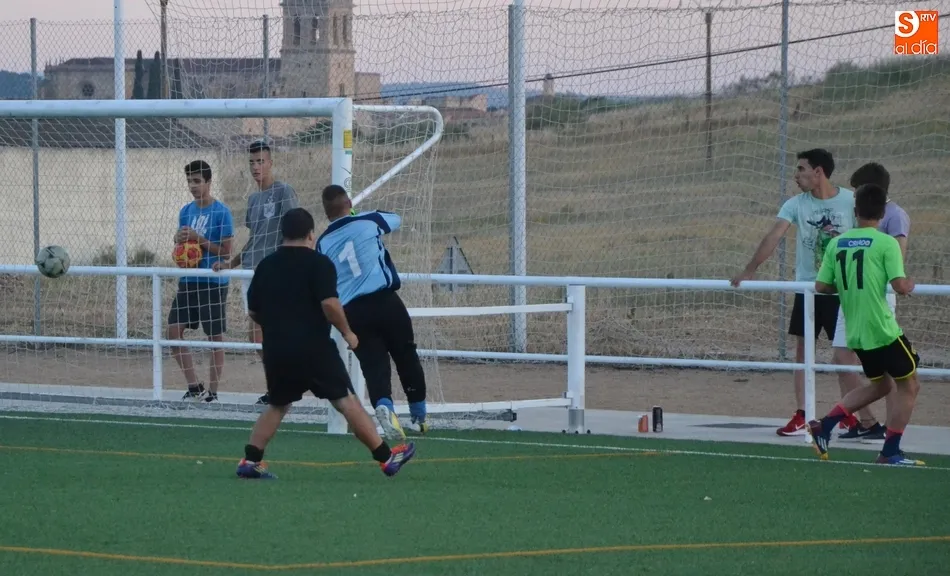 Foto 4 - [Torneo de F&uacute;tbol 7] Resultados, clasificaciones, cr&oacute;nicas e im&aacute;genes de la 1&ordf; Fase  