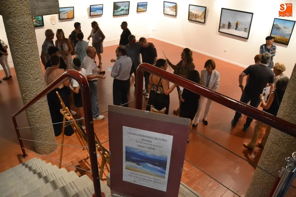 Foto 3 - Paisajes acu&aacute;ticos y nevados llegan hasta la Casa de la Cultura  