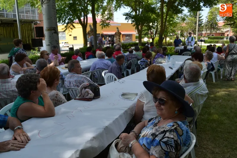 Foto 8 - M&aacute;s de 200 personas se re&uacute;nen en Pe&ntilde;aranda durante la celebraci&oacute;n del encuentro comarcal de...