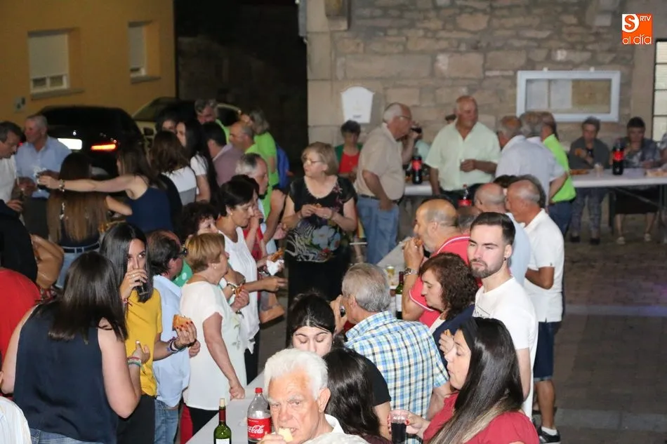 Foto 2 - El preg&oacute;n del doctor Terrero y la popular cena dan el pistoletazo de salida a las fiestas de San...
