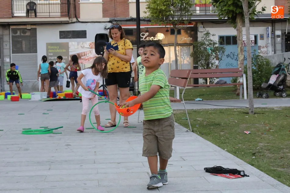 Foto 4 - Juegos tradicionales con Remolino en el Parque Garrido