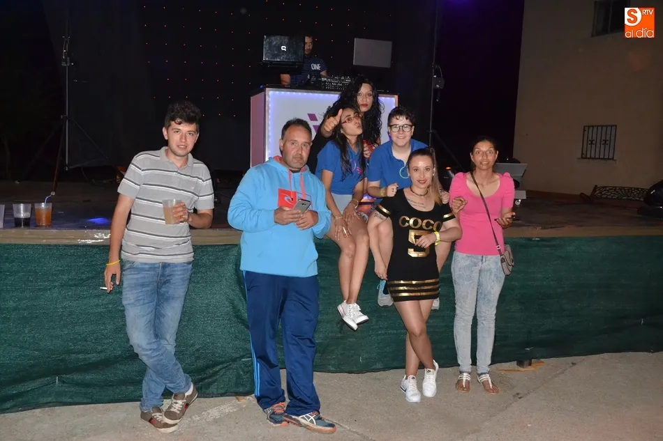 Completa jornada de apertura de las fiestas de la Avenida de España y Casas de Martín Báez  