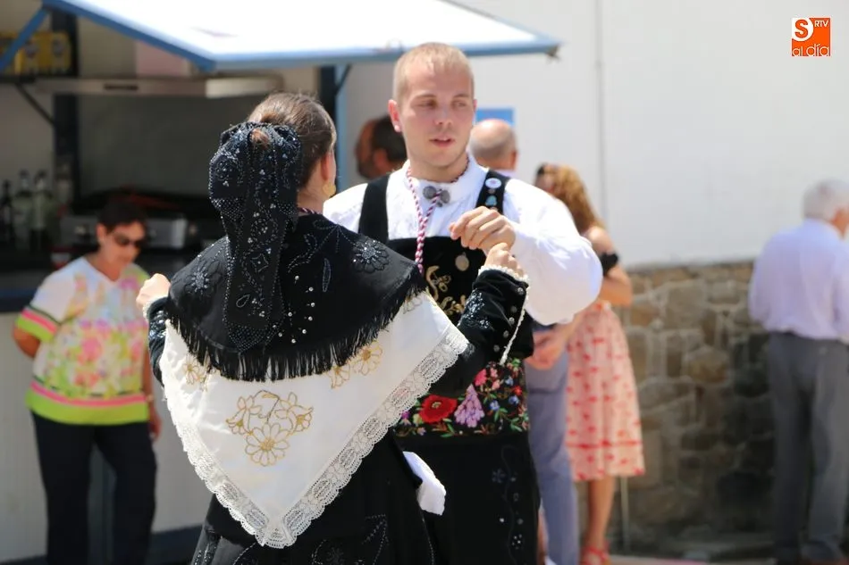Foto 7 - Decenas de veh&iacute;culos quedan bajo la bendici&oacute;n de San Crist&oacute;bal en Guadramiro