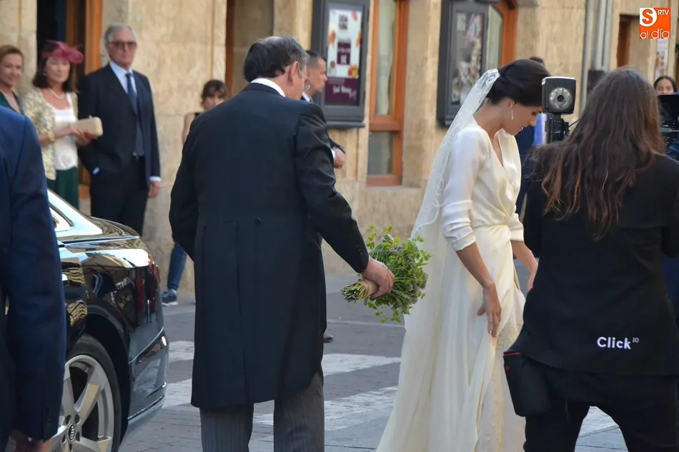 Foto 2 - Expectaci&oacute;n y gran despliegue de seguridad por la boda de una hija del presidente de Iberdrola  