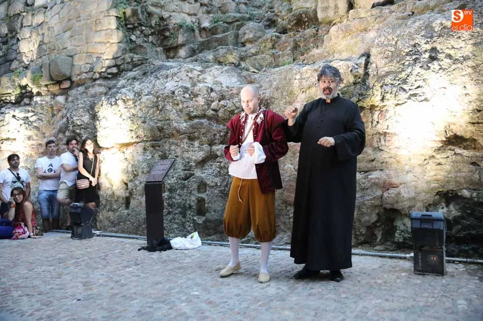 Foto 7 - Calleja Teatro imparte &lsquo;Las lecciones de la Cueva de Salamanca&rsquo;