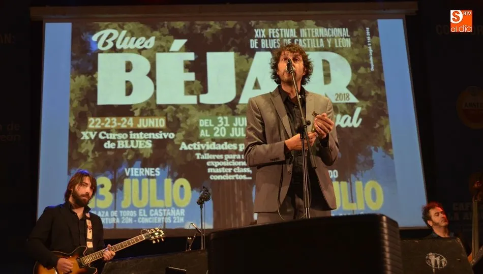 Nueve bandas de artistas llenan de Blues la plaza de toros de El Castañar  
