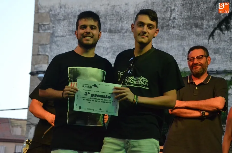 Foto 8 - Los Morancos y Pierre Nodoyuna y su perro pat&aacute;n, premiados en la Carrera de Autos Locos  