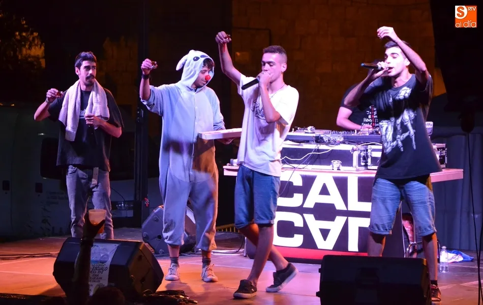 Larga y movida velada de conciertos en La Florida para poner el broche a la Semana de la Juventud  