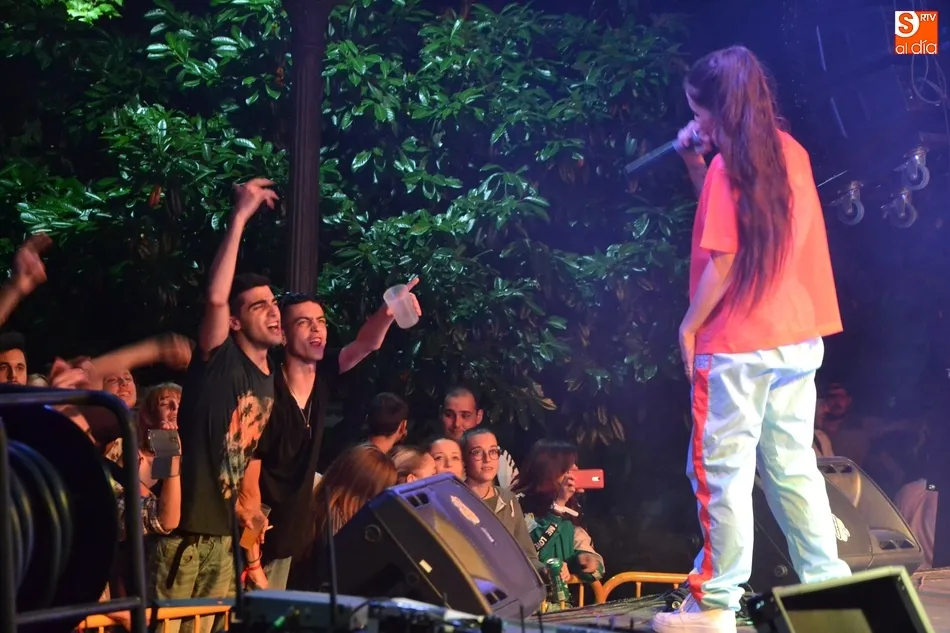 Foto 2 - Larga y movida velada de conciertos en La Florida para poner el broche a la Semana de la Juventud  