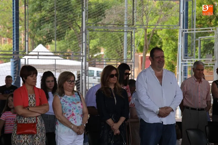 Foto 10 - Los vecinos de Vistahermosa despiden sus fiestas con la tradicional misa al aire libre