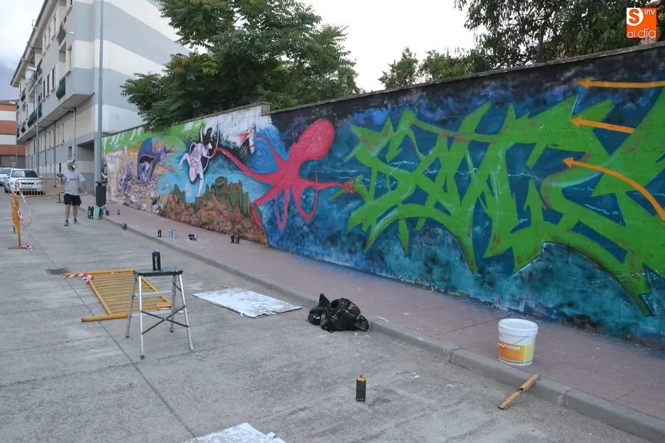 Foto 6 - CROMA crea un mural gigante en la calle Caridad  