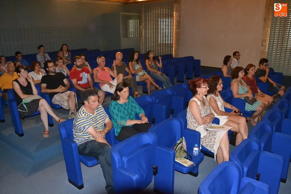 Foto 7 - La VII Escuela de Folclore re&uacute;ne hasta el s&aacute;bado a 30 alumnos de cuatro Comunidades  