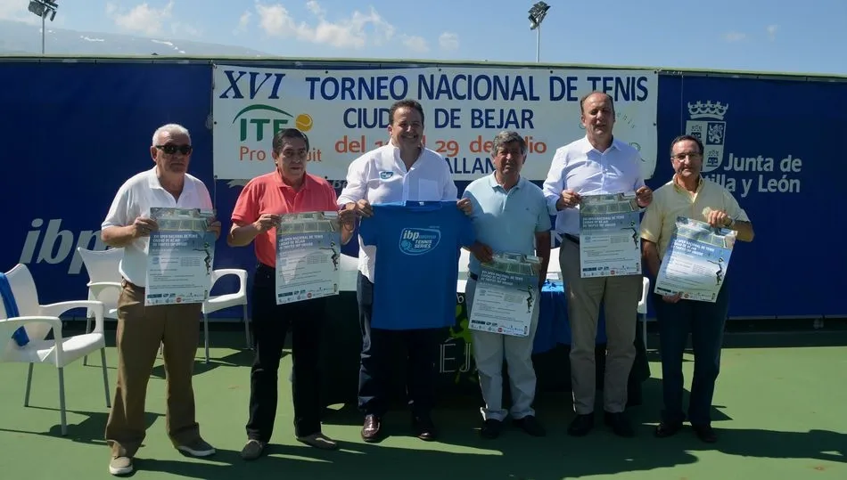 Presentación del Open de Tenis en La Cerrallana