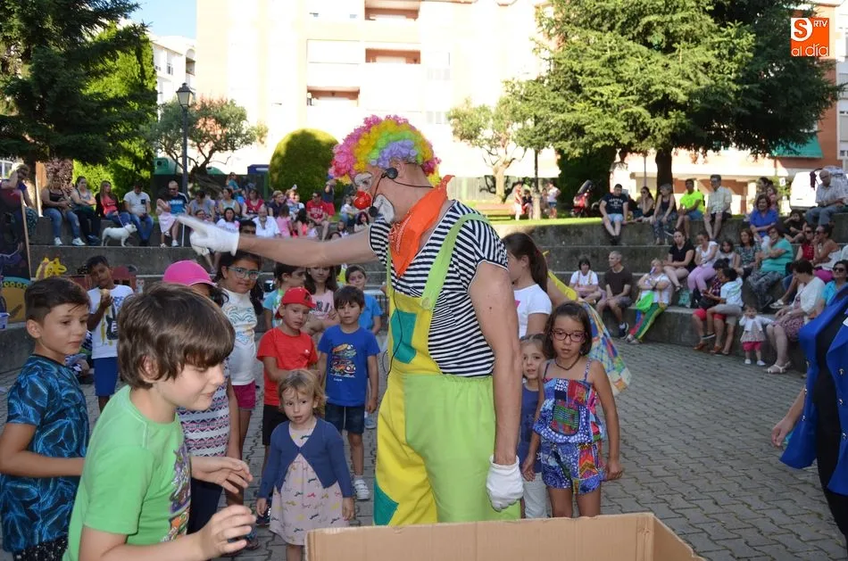 Foto 6 - La Hora Feliz vuelve con &lsquo;El Circo&rsquo; a la plaza de Jos&eacute; Lid&oacute;n  