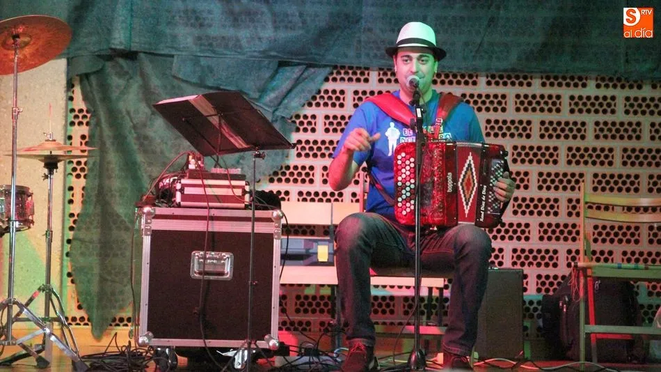 El sábado 21, habrá un recital de música a cargo de Raúl Díaz de Dios con el acordeón