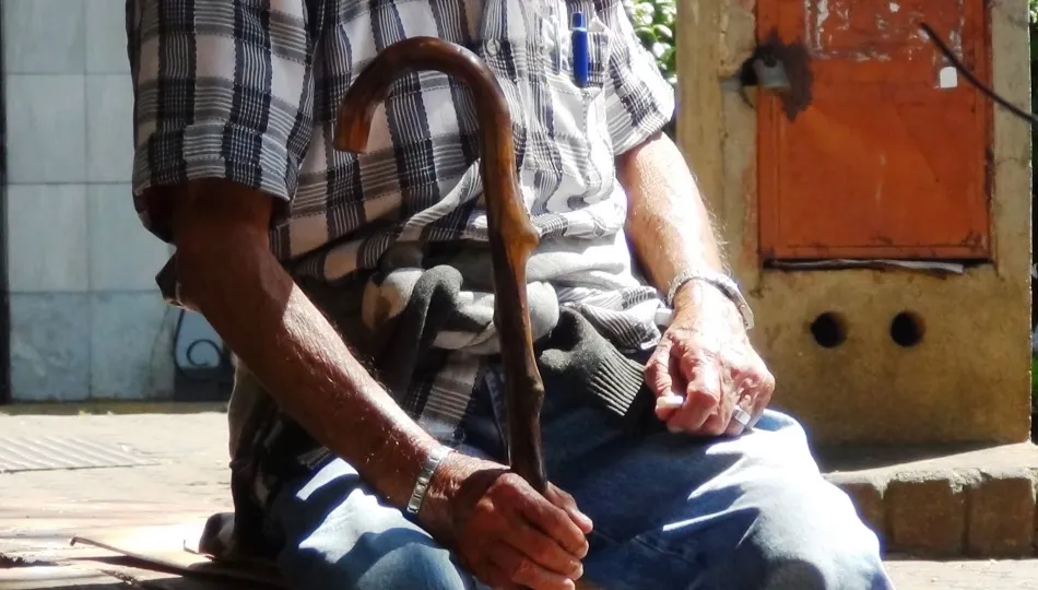 Fuentes de Servicios Sociales de la Junta afirman que tiene bajo su protección a personas que más que malos tratos, están en una situación de desamparo y desatención por falta de familia