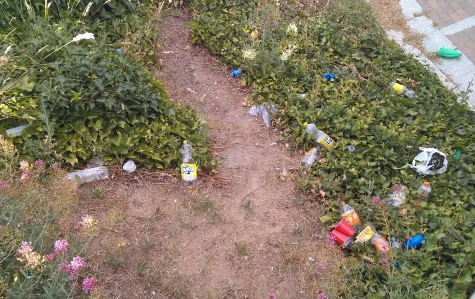 1Foto: Un botellón de larga duración  