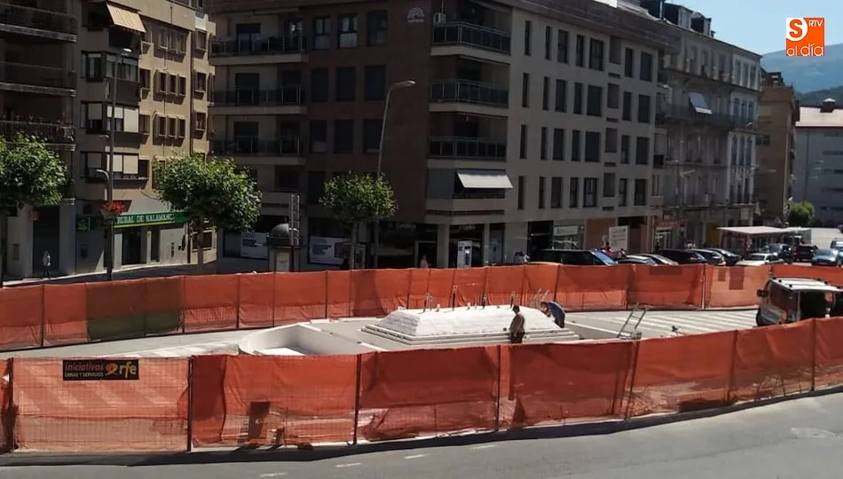 Alejandro Romero: Las obras de la fuente de La Corredera van a buen ritmo