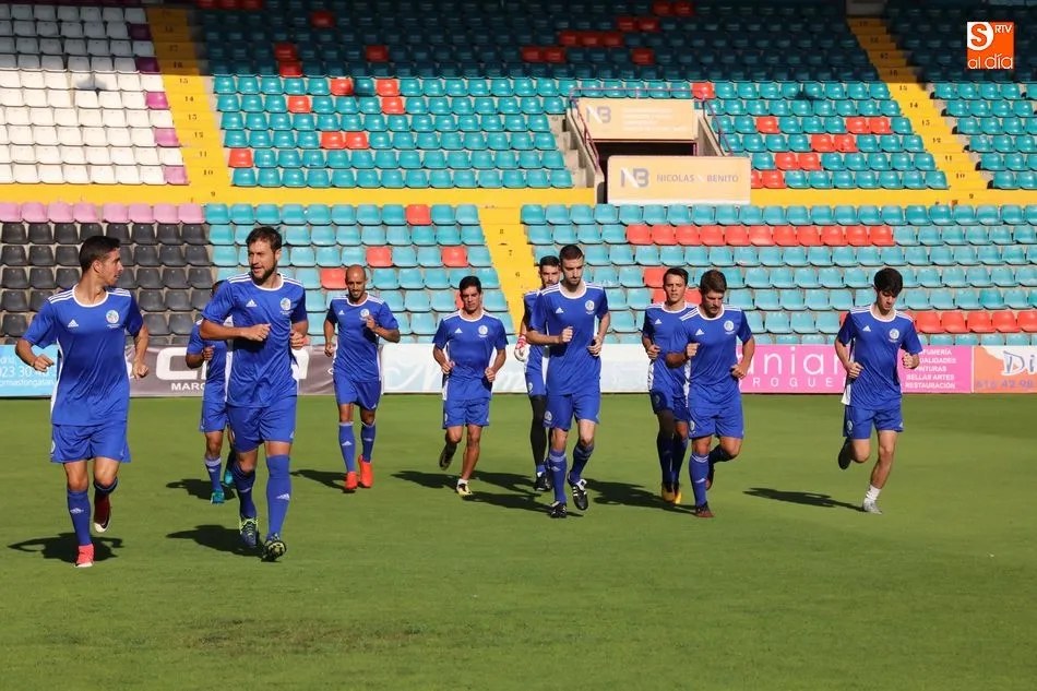 Foto 3 - El Salmantino UDS empieza a entrenar con 5 jugadores, 2 a prueba y 4 del filial