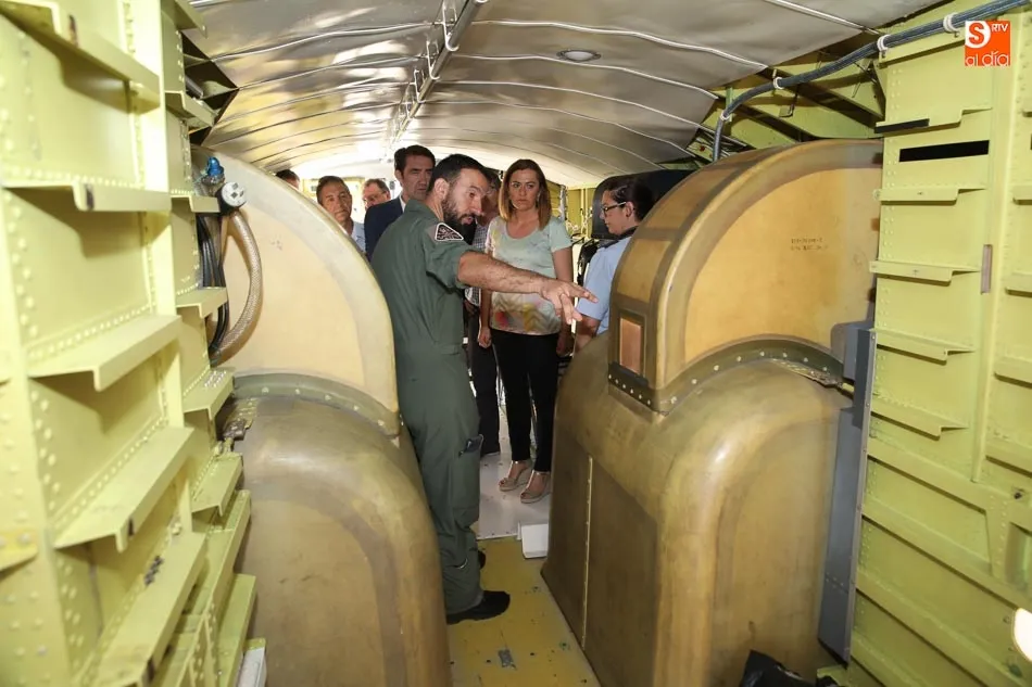 Foto 3 - Dos aviones anfibios, preparados para luchar contra el fuego desde Matac&aacute;n
