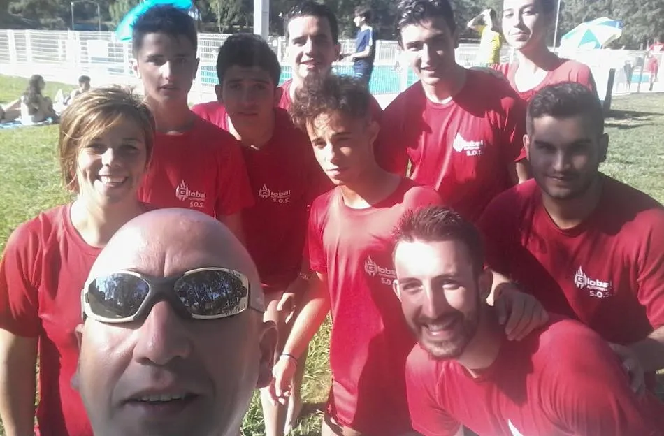 La piscina de Martiago acoge un curso de socorrismo acuático  