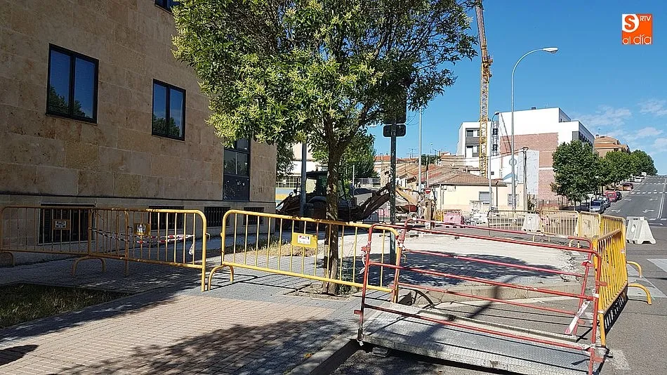 Foto 5 - El barrio de Capuchinos mejorar&aacute; el tr&aacute;fico y la seguridad vial con la construcci&oacute;n de dos...
