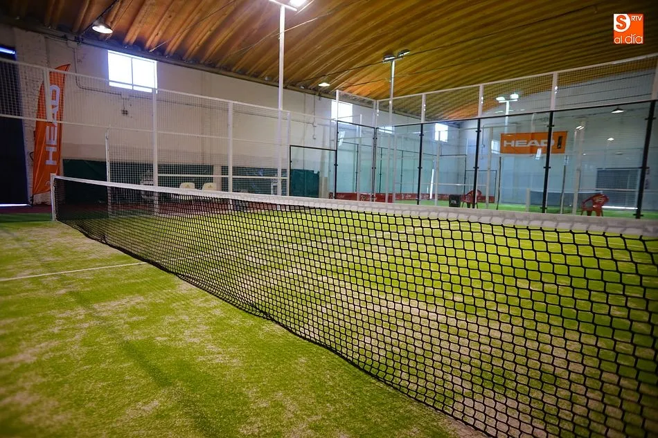 Foto 2 - Las nuevas pistas de p&aacute;del est&aacute;n listas para su uso