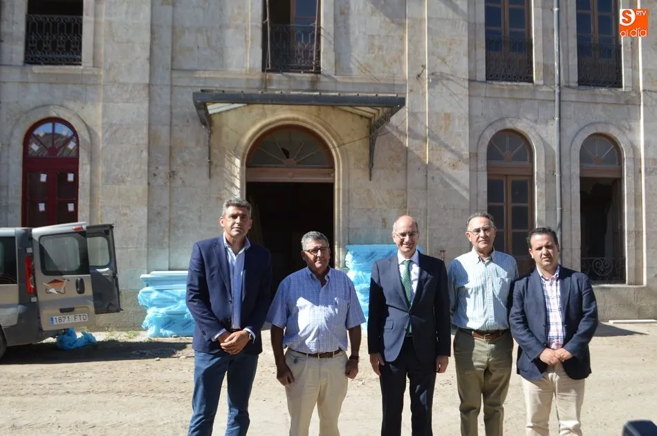 Foto 2 - La Diputaci&oacute;n aporta 150.000 euros para acondicionar el exterior de la granja escuela de la...