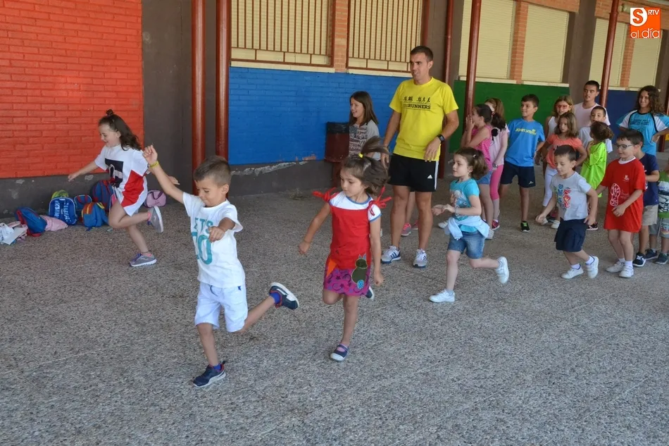 Foto 9 - Los ni&ntilde;os de Conciliamos entrenan con tres deportistas profesionales  