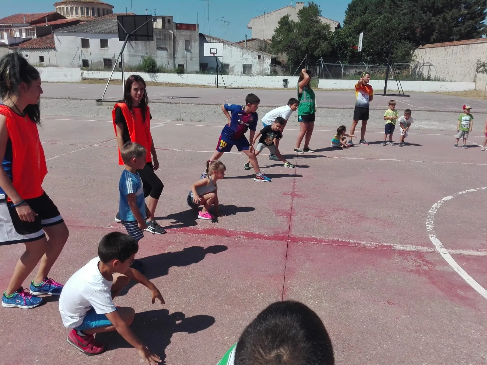 Foto 2 - Los ni&ntilde;os de Conciliamos entrenan con tres deportistas profesionales  