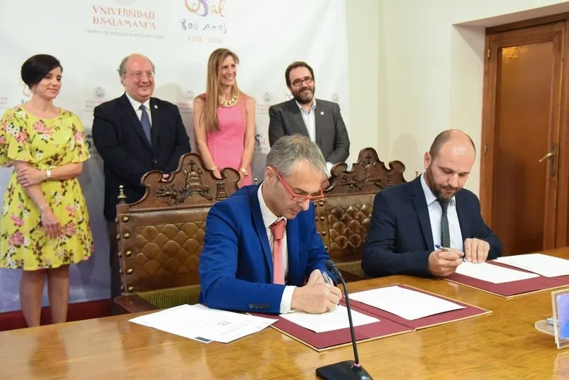 Foto 4 - El Tormes se suma al VIII Centenario de la Universidad con el patrocinio de una carrera solidaria