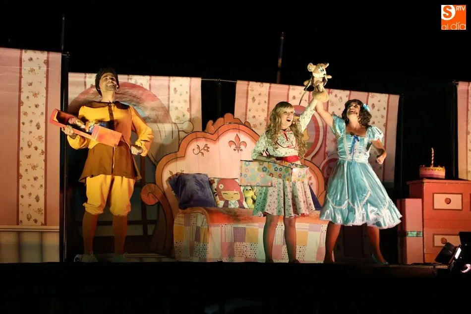 Ferro Teatro representó la obra El Cascanueces